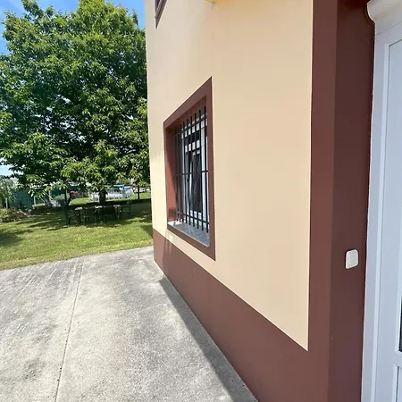 Grupo Gontad Outrabanda 1 Apartman Ponteceso
