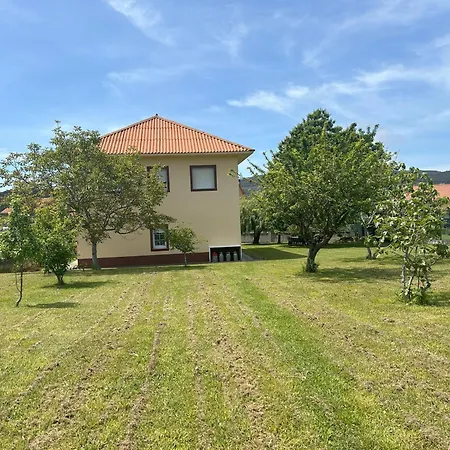Grupo Gontad Outrabanda 1 Apartman *